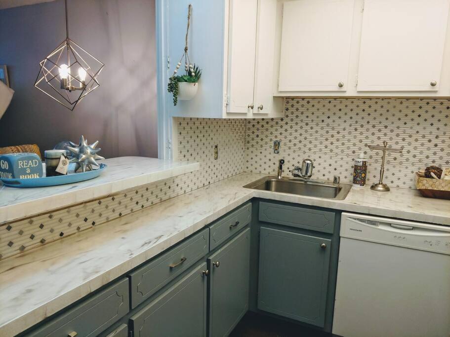 Perfect Couples Retreat - Close To All Amenities Hot Springs Extérieur photo